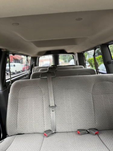 Chevrolet Express 6.0ls C 15 Pas At