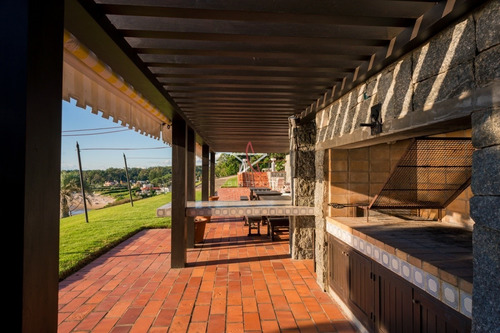 Casa, 5 Dormitorios, Punta Ballena, Venta Y Alquiler- Ref: 382