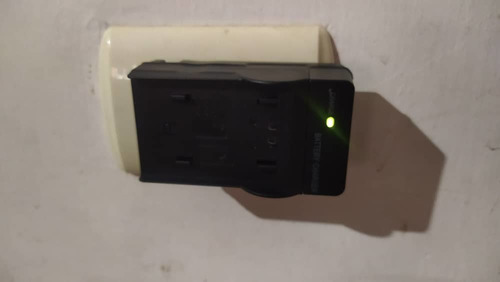Imagen 4 de 7 de Cargador Batería Cámara Sony Para Carro Y Casa Np-h50-70-100