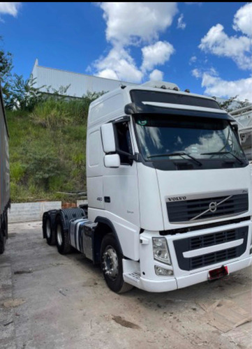 Imagem 2 de 18 de Volvo Fh 460