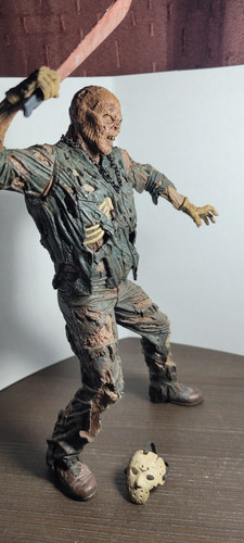 Jason Voorhees Viernes 13 Cult Classic Neca (Usado)