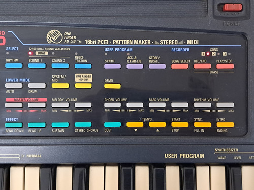 Teclado Musical Kawai Fs680 Japones 100 Ritmos 61 Teclas Zwt Negro (Usado)