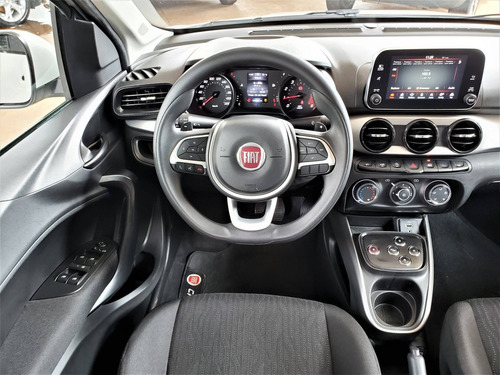 Imagem 7 de 12 de Fiat Cronos 1.3 Firefly Flex Drive Gsr