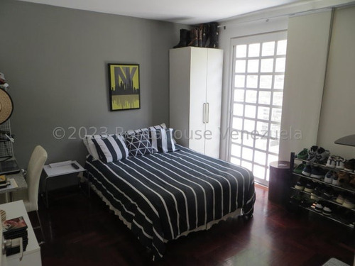 Casa En Venta, Ubicada En La Urbanizacion Santa Fe Norte Mls #24-6344