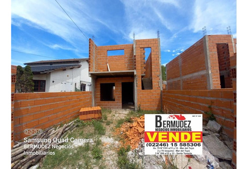 Venta Duplex Al Frente 3 Ambientes. Mar Del Tuyu. Calle 5 Entre 72 Y 73.