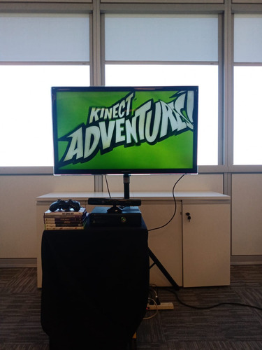 Imagen 11 de 12 de Alquiler Ps 4 Lcd Xbox Proyector Karaoke Cine En Casa