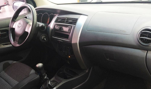 Nissan Livina 1.6 S 16v Flex 4p Manual