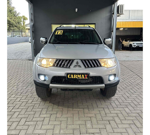 Mitsubishi Pajero Dakar 3.5 HPE 7 LUGARES 4X4 V6 24V FLEX 4P AUTOMÁTICO