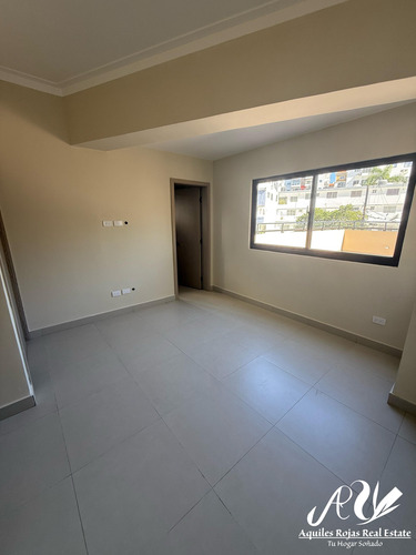 Apartamento En Evaristo Morales