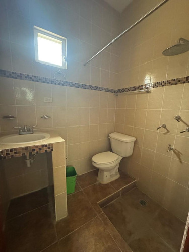 Casa Ideal Para Eventos Con Gran Terreno En Mérida.