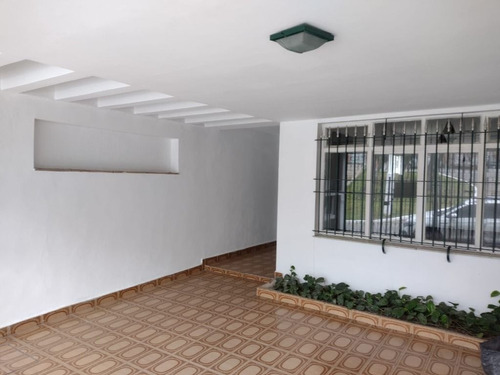 Imagem 11 de 11 de Sobrado Com 3 Dormitórios Para Alugar, 170 M² Por R$ 2.700,00/mês - Parque Jabaquara - São Paulo/sp - So1544