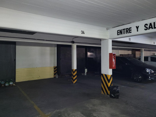 Imagen 3 de 5 de Venta - Cochera - Av Las Flores Nro 1600