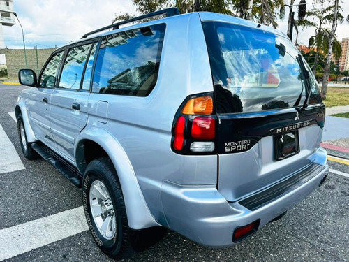 Imagen 7 de 18 de Mitsubishi Montero Sport Gls 2007 V6 4x2 Automático