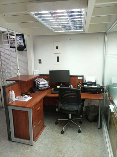 Imagen 5 de 13 de Local En Venta De 60m2 En Cc Coliseo Cerca La Rosaleda San Antonio