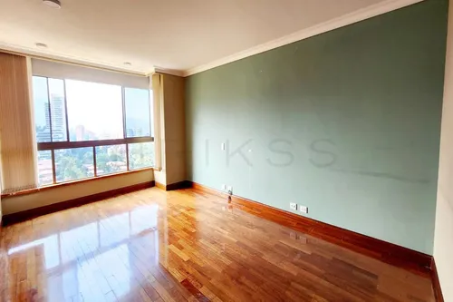 Apartamento En Venta En El Poblado. Cod V501341