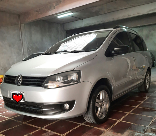 Volkswagen Suran 1.6 Trendline 11b 2012