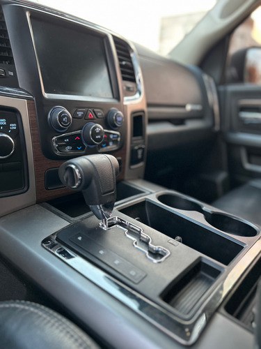 RAM 1500 5.7 Laramie Atx V8