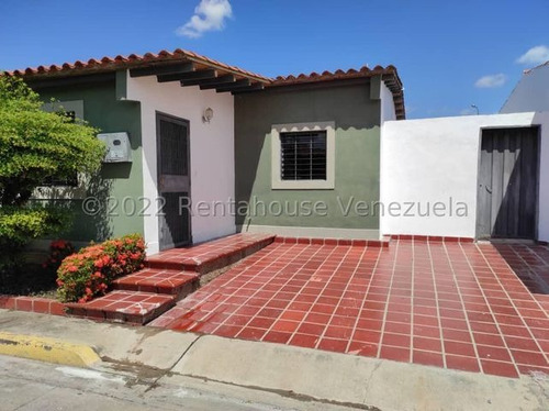 Imagen 1 de 17 de Casa En Venta Villa Roca Cabudare 22-17084 Jcg