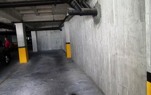 Imagen 4 de 18 de Venta De Confortable Apartamento En La Urbanizacion Miranda / Gm 20-16663
