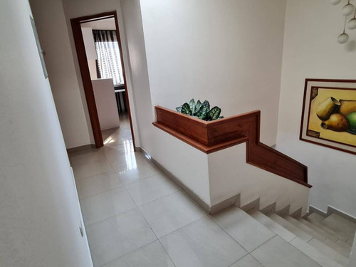 Imagen 3 de 30 de Ludeisi Zerpa Vende Townhouse En Prebo, Valencia 135078