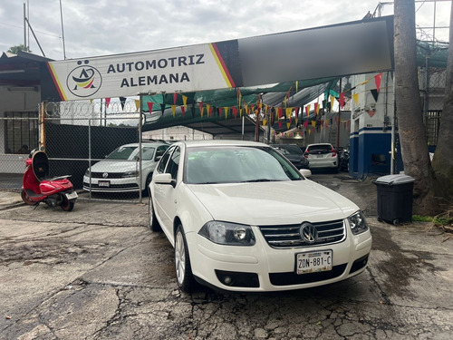 Volkswagen Jetta 2.5 Sport Tiptronic At