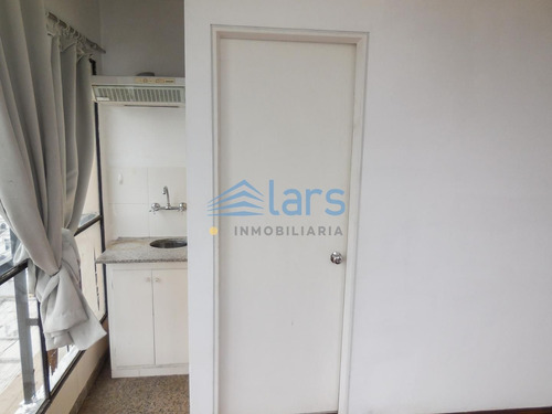 Imagen 5 de 8 de Apartamento En Venta / Centro - Inmobiliaria Lars