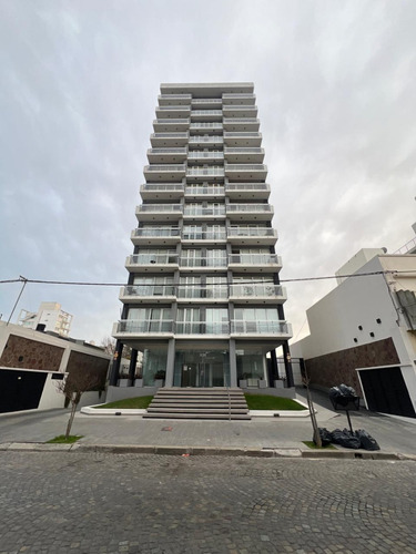 Departamento En Venta De Dos Dormitorios (apto Crédito)