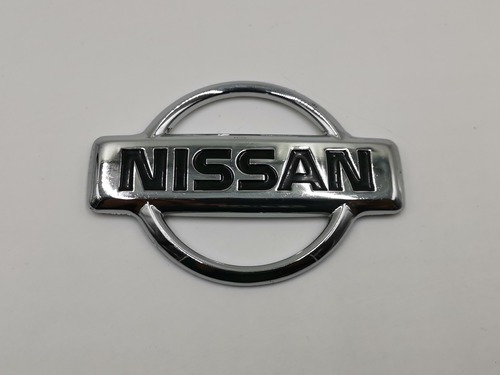 Emblema De Cofre Nissan D21 Genérico