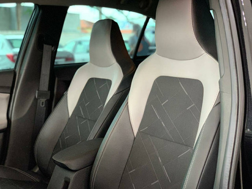 Chevrolet Onix 1.0 Turbo Flex Plus Premier Automático