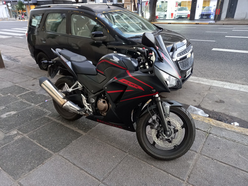 Honda Cbr 300r Impecable Estado, Muy Cuidada.