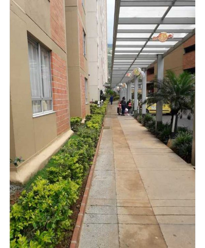 Vendo Apartamento Urbanización Plaza Navarra, Bello