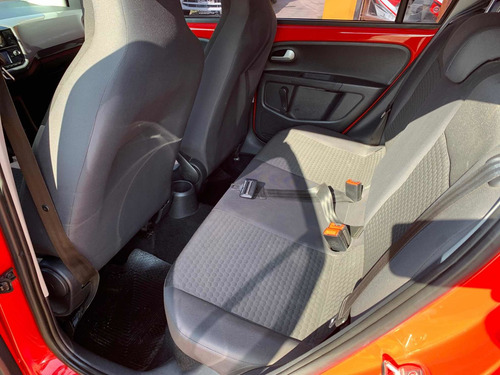 Imagen 9 de 18 de Volkswagen Up! 2018 1.0 Cross Up!