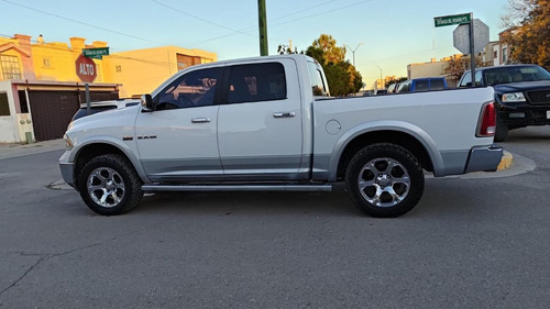 Ram Laramie 4x4 2014