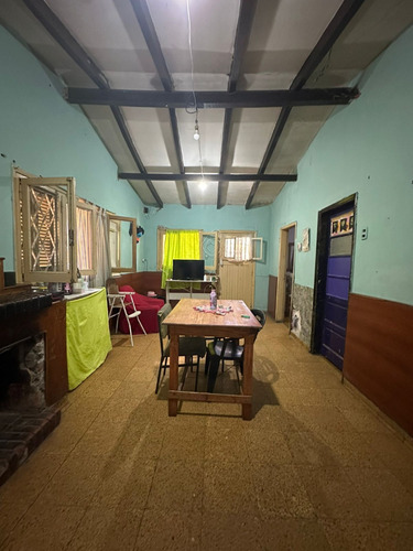 Oportunidad! Casa A Refaccionar En Venta!