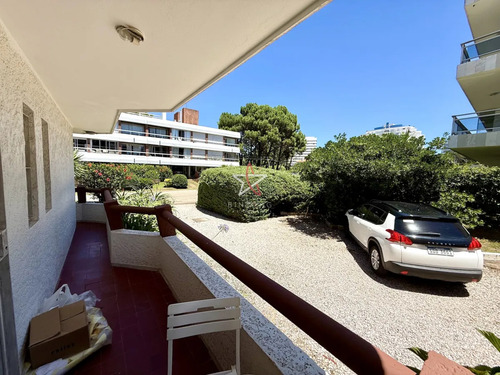 Apartamento, 2 Dormitorios, Punta Del Este, Aidy Grill, Venta