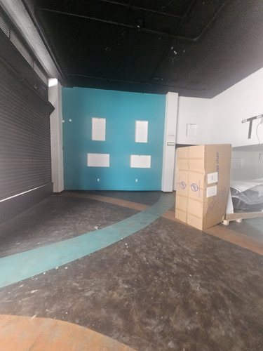 Interlomas Local Comercial 140 Mts Con Terraza