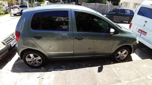 Volkswagen Fox Trend 4p 2010
