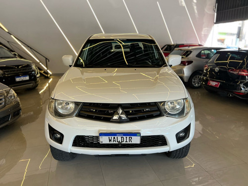 Mitsubishi L200 Triton GL 3.2 CD TB Int. Dies. Mec.