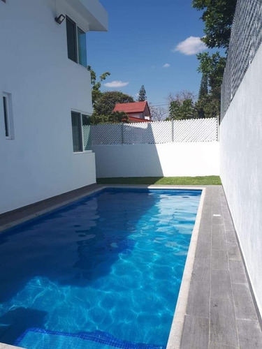 Casa En Renta Lomas De Cocoyoc (paloma)