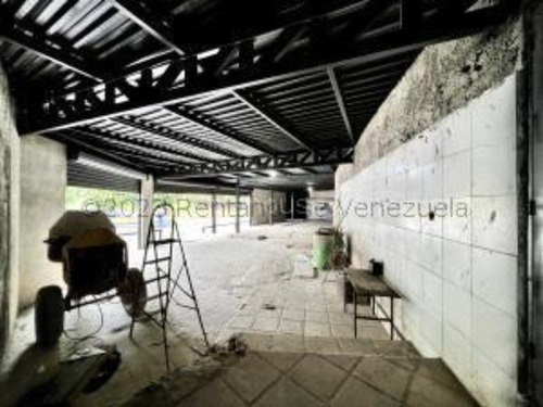 #23-24836 Estupendo Local Comercial En Las Minas