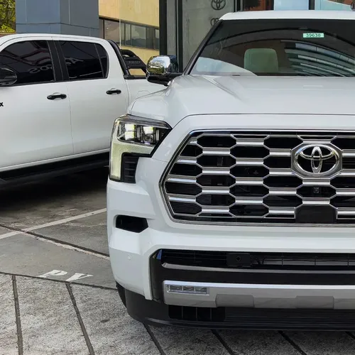 Toyota Sequoia 3.5 V6 Capstone
