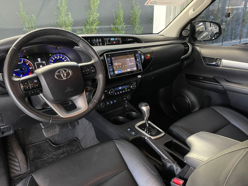 Imagem 10 de 15 de Toyota Hilux Cd Srv 4x4 2.8 Tdi Diesel Aut. 2018/2019