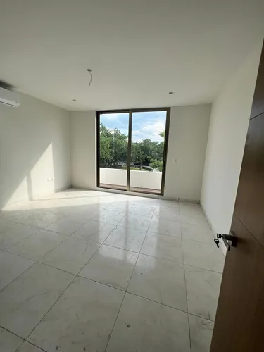 Casa En Venta En Mérida, Privada Parque Natura, Junio 2023.