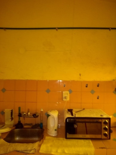 Dos Ambientes 33 M2 Muy Bajas Expensas En Constitución