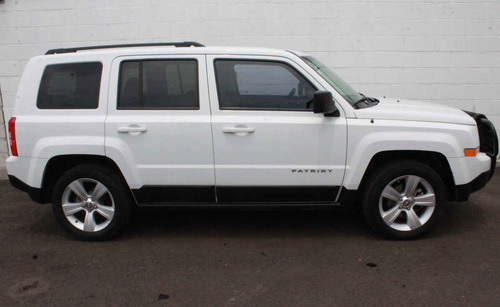 Imagen 6 de 15 de Jeep Patriot 2016 5p Latitud L4/2.4 Aut