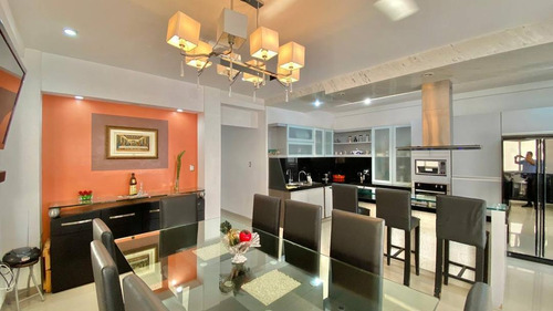Imagen 8 de 14 de Lp Casa Con Piscina Privada En La Urbanización Portofino