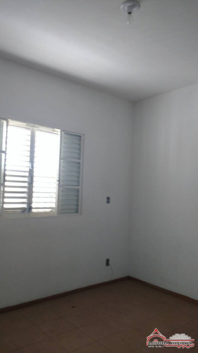 Imagem 7 de 15 de Casa Grande Com Salão Em Baixo Pq Santo Antonio Jacareí Sp - 2102