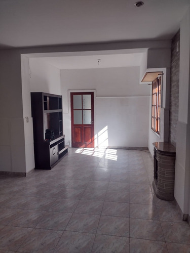 Excelente Casa En Venta 4 Ambientes Gran Lote Nuevo Valor