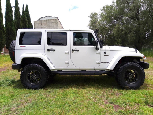 Imagen 5 de 14 de Jeep Wrangler 3.6 Unlimited Sahara Winter Edition 4x4 At