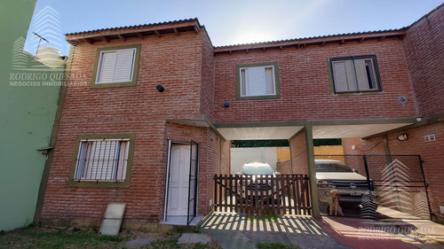 Dúplex De 2 Dormitorios C/ Cochera En Costa Azul.